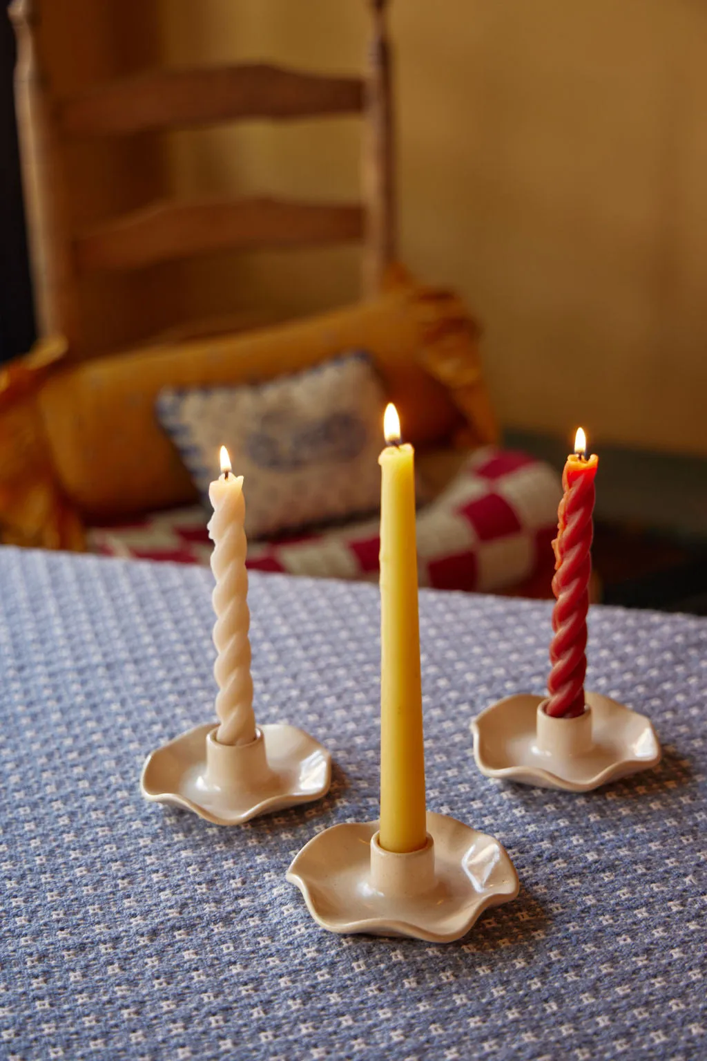 Ceramic Ruffle Candle Holder