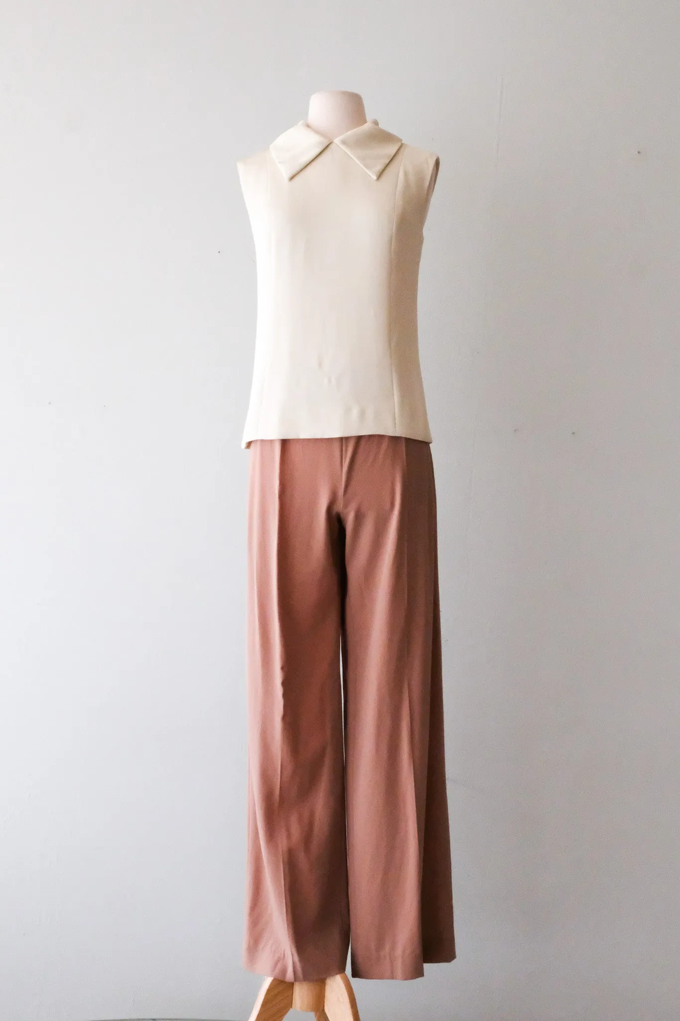 Chic 1990's Vintage Armani Slacks / Sz M