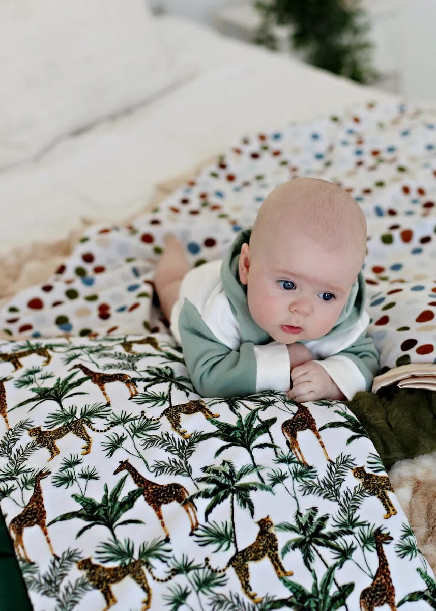 Dotty Neutral Blanket