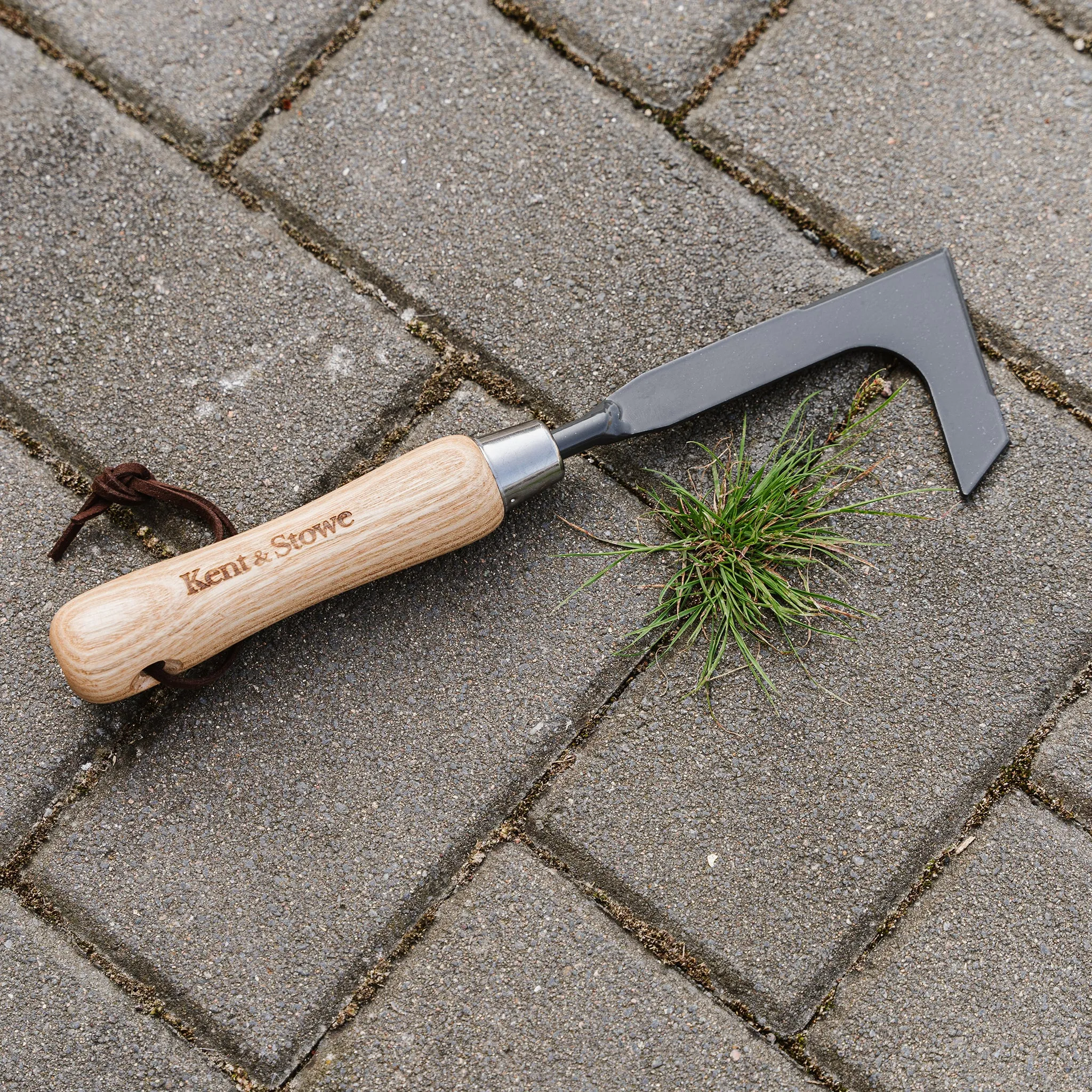 Kent & Stowe Carbon Steel Hand Weeding knife