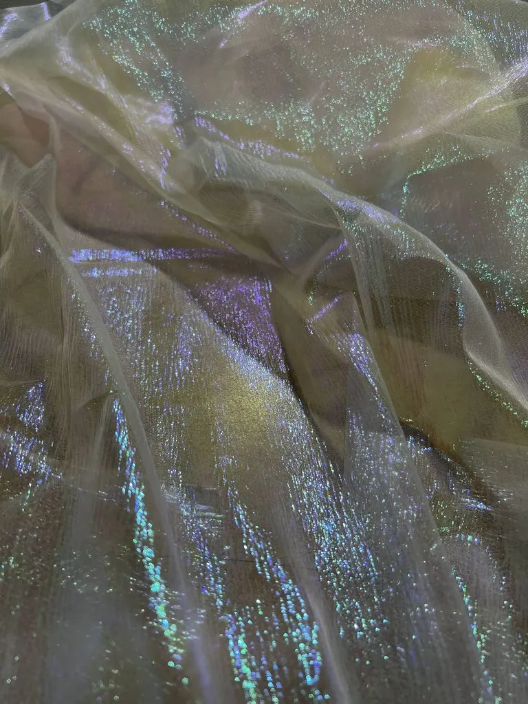 LIQUID ORGANZA FABRIC WITH IRIDESCENT HOLOGRAPHIC EFFECT [FWD-TULLE443]