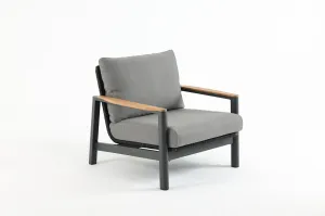 RITOVA Outdoor Lounge Chair