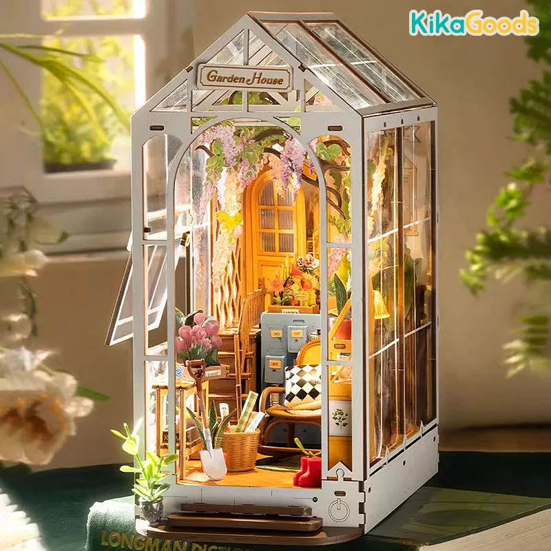 Rolife Book Nook Shelf Insert - Garden House