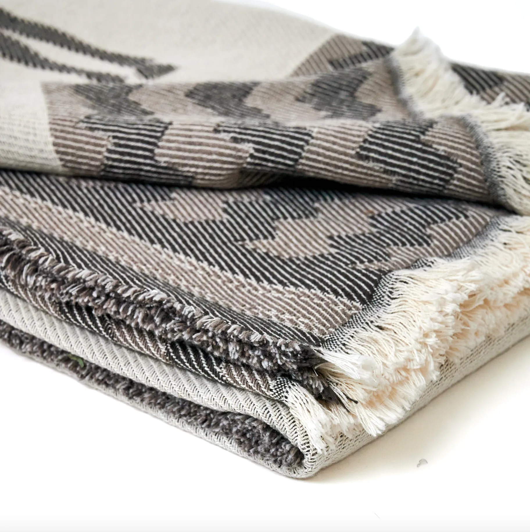 Zig Zag Jacquard Blanket Horses